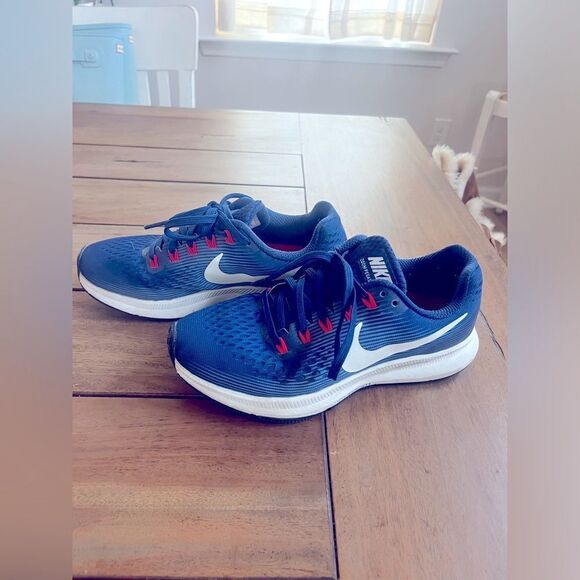 Nike Pegasus Blue Running Shoes; Size 6 - Picture 7 of 9